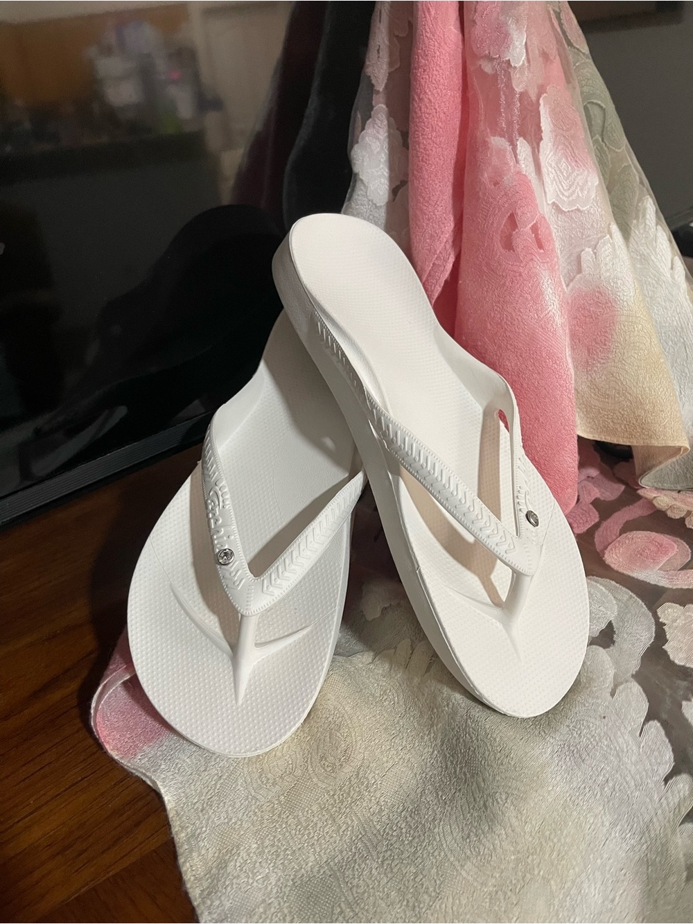 Archies Crystal white recovery/support flip flops